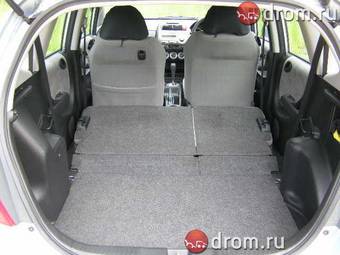 2005 Honda Fit Photos