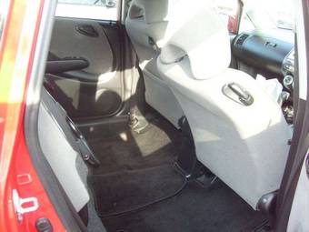 2005 Honda Fit Pictures