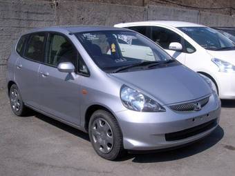 2005 Honda Fit Pictures