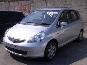 2005 Honda Fit Photos