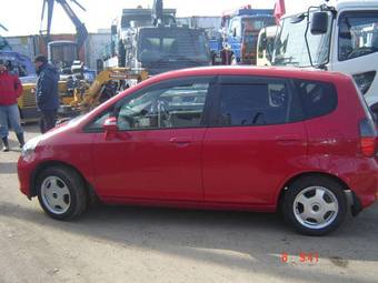 2005 Honda Fit Pictures