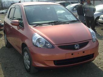 2005 Honda Fit Photos