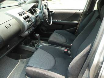 2005 Honda Fit Photos