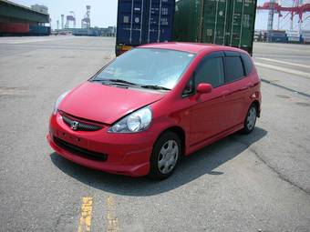 2005 Honda Fit Pictures