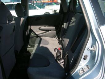 2005 Honda Fit Pics