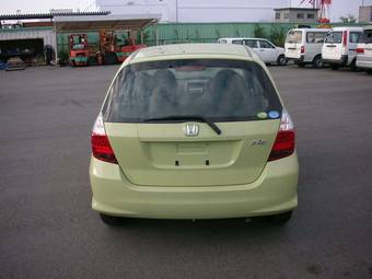 2005 Honda Fit Photos