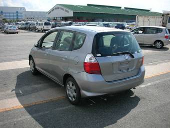 2005 Honda Fit Pics