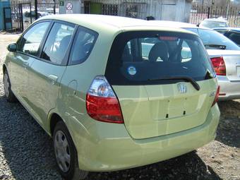 2005 Honda Fit Wallpapers