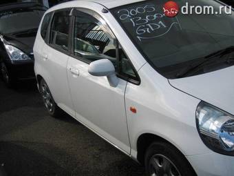 2005 Honda Fit Photos