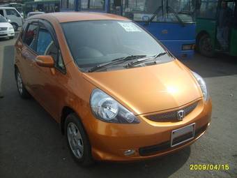 2005 Honda Fit Pics