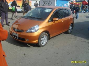 2005 Honda Fit Pictures