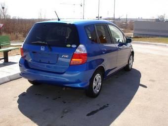 2005 Honda Fit Photos