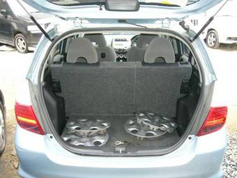 2005 Honda Fit Images