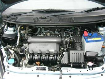 2005 Honda Fit Pictures