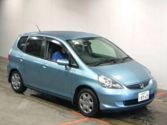 2005 Honda Fit Photos