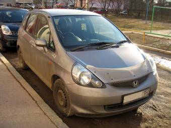 2005 Honda Fit Pictures