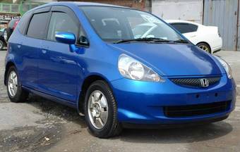 2005 Honda Fit Photos