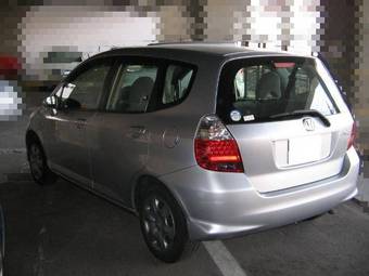 2005 Honda Fit Photos