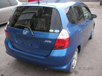 2005 Honda Fit Pics