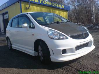2005 Honda Fit Pictures