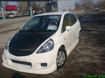 2005 Honda Fit Photos