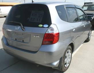 2005 Honda Fit Pictures