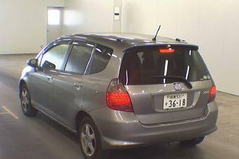 2005 Honda Fit Pictures