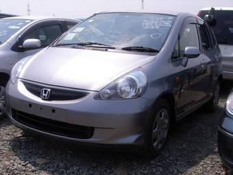 2005 Honda Fit Pictures