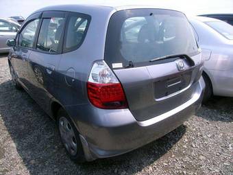 2005 Honda Fit Photos