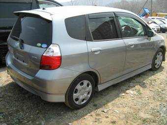 2005 Honda Fit Images