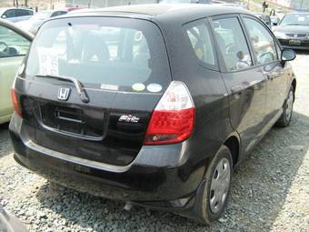 2005 Honda Fit Pictures