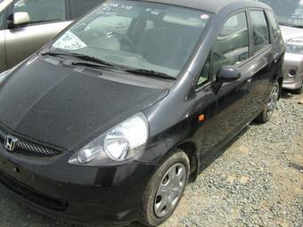 2005 Honda Fit Photos