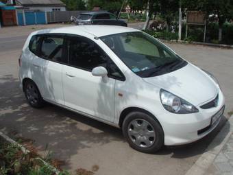 2005 Honda Fit Photos