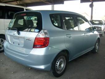 2005 Honda Fit Photos