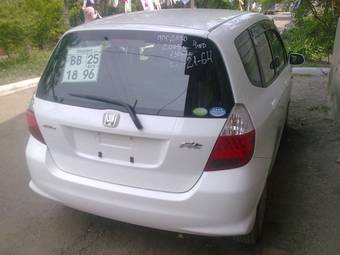 2005 Honda Fit Photos