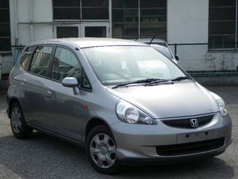2005 Honda Fit Pictures