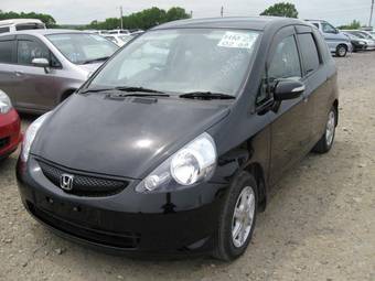 2005 Honda Fit Photos