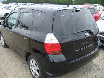 2005 Honda Fit Photos
