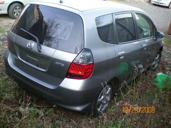 2005 Honda Fit Photos