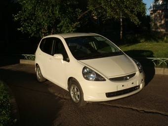 2005 Honda Fit Pictures