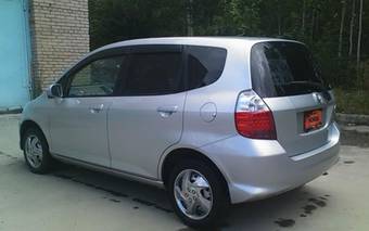 2005 Honda Fit Photos