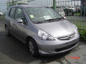 2005 Honda Fit Photos