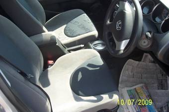 2005 Honda Fit Pictures