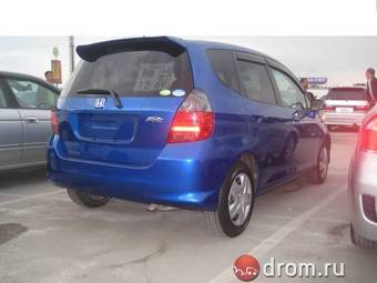 2005 Honda Fit Photos