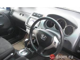 2005 Honda Fit Pictures