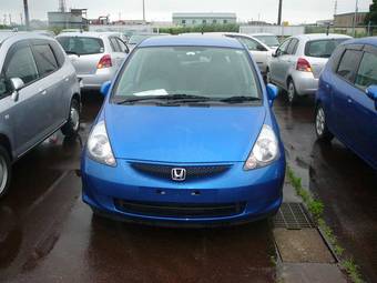 2005 Honda Fit Photos