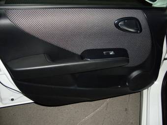 2005 Honda Fit Pictures