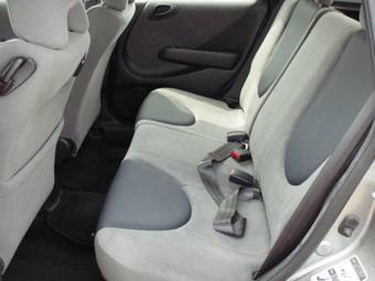2005 Honda Fit Photos