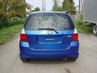 2005 Honda Fit Photos
