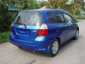 2005 Honda Fit Pictures